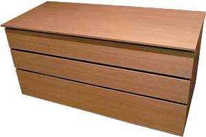 В сложенном положении все три кровати помещаются в тумбе размером 1600х700, и высотой 880 мм